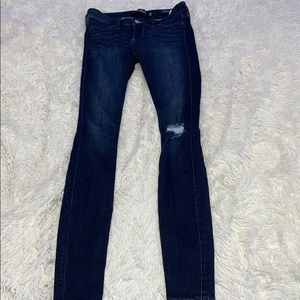 Hollister Low Rise Jean Leggings with rip